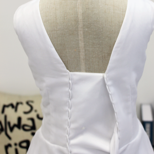 Flower Girls Dresses for Wedding Satin Tulle Princess Pageant Dress Kids Pearls Prom Ball Gowns with handed Flower Decoration