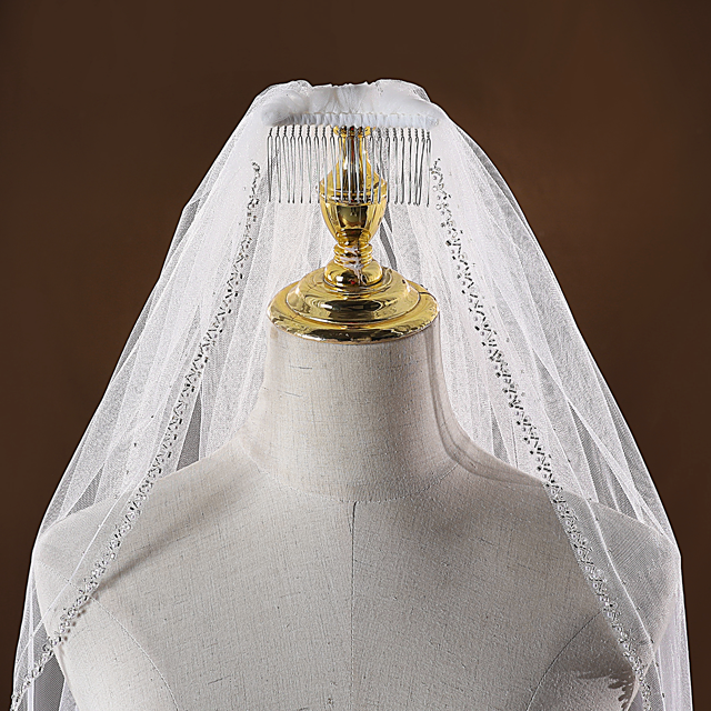 French lace embellished with Beads，Rhinestones，Crystals，Pearls & Sequins Single Layer Bridal Wedding Fingertip Veil named V3089